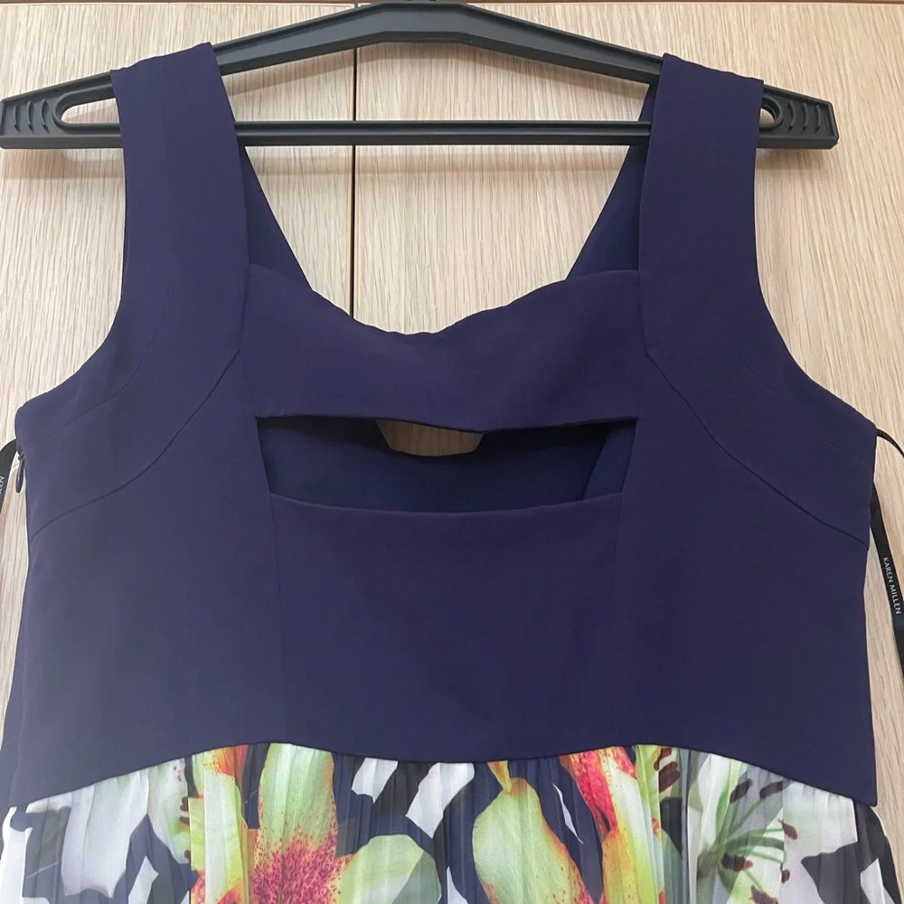 ❌ sold ❌ Karen Millen midi dress (NWOT) - Picture 3 of 6